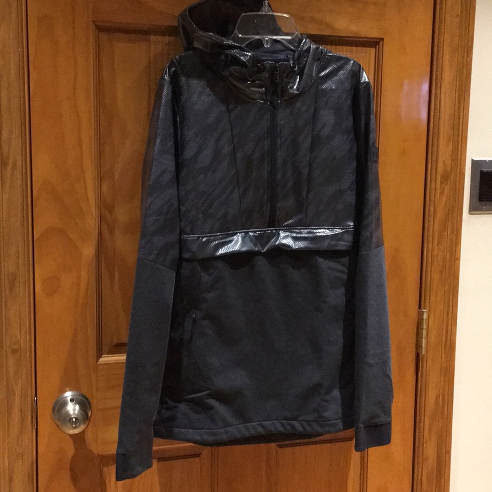 Men’s Under Armour jacket